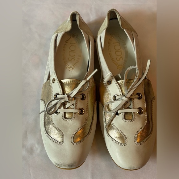 🧡CLEAN TOD’S 38.5 Elegant Women's Cream and Gold 🥿 flat .🧡🧡 - Picture 10 of 17